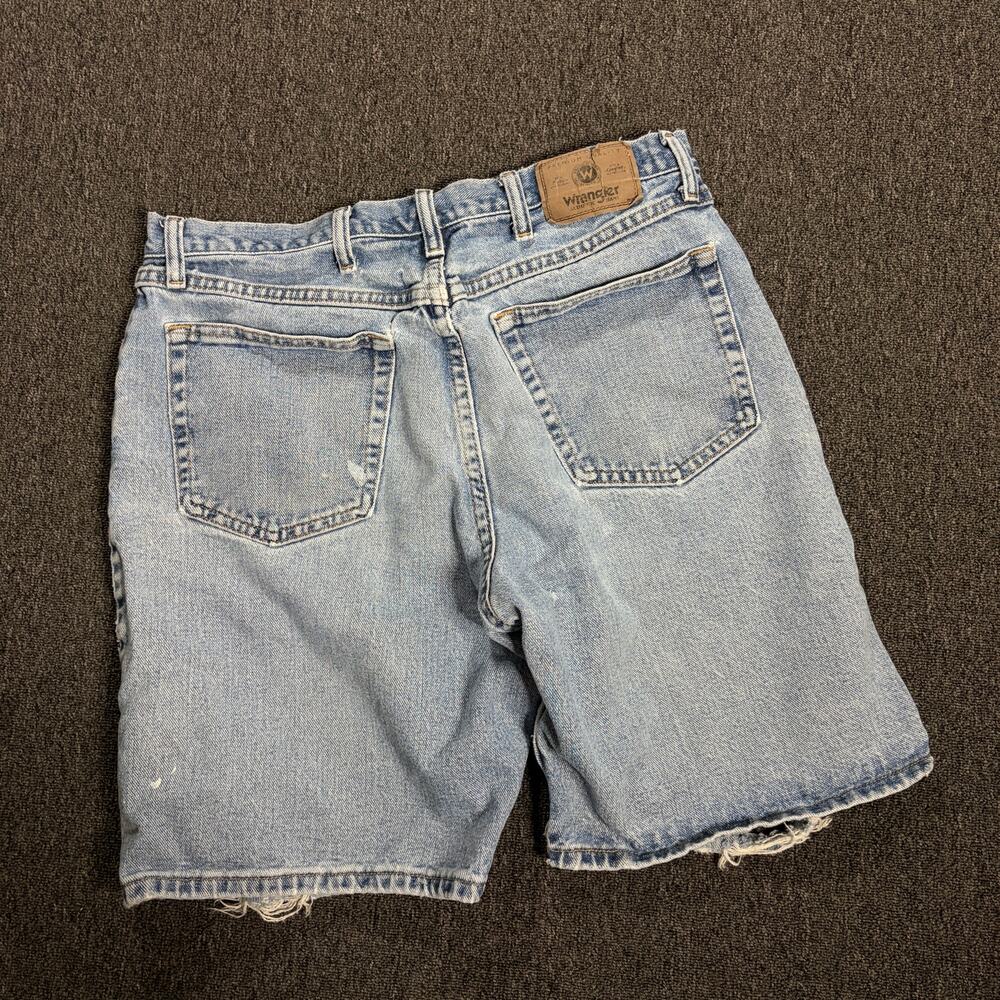 Vintage Y2k Wrangler Light Wash Distressed Baggy Denim Jean Shorts 34 X 8